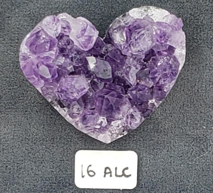 Medium Amethyst Cluster Hearts - CRYSTAL LIGHT ELEMENTS 