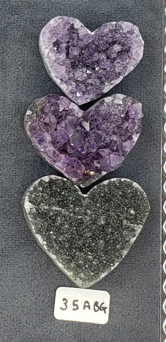 Small Amethyst Heart Clusters Triplets - CRYSTAL LIGHT ELEMENTS 