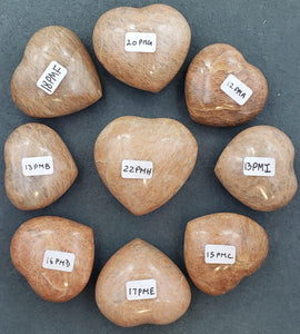 Peach Moonstone Hearts Palm Stones - CRYSTAL LIGHT ELEMENTS 